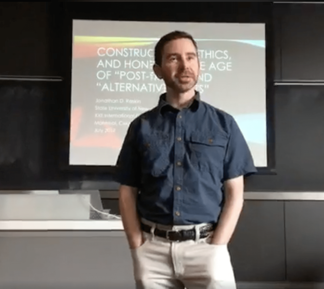 Jonathan Raskin lecturing in Montreal.